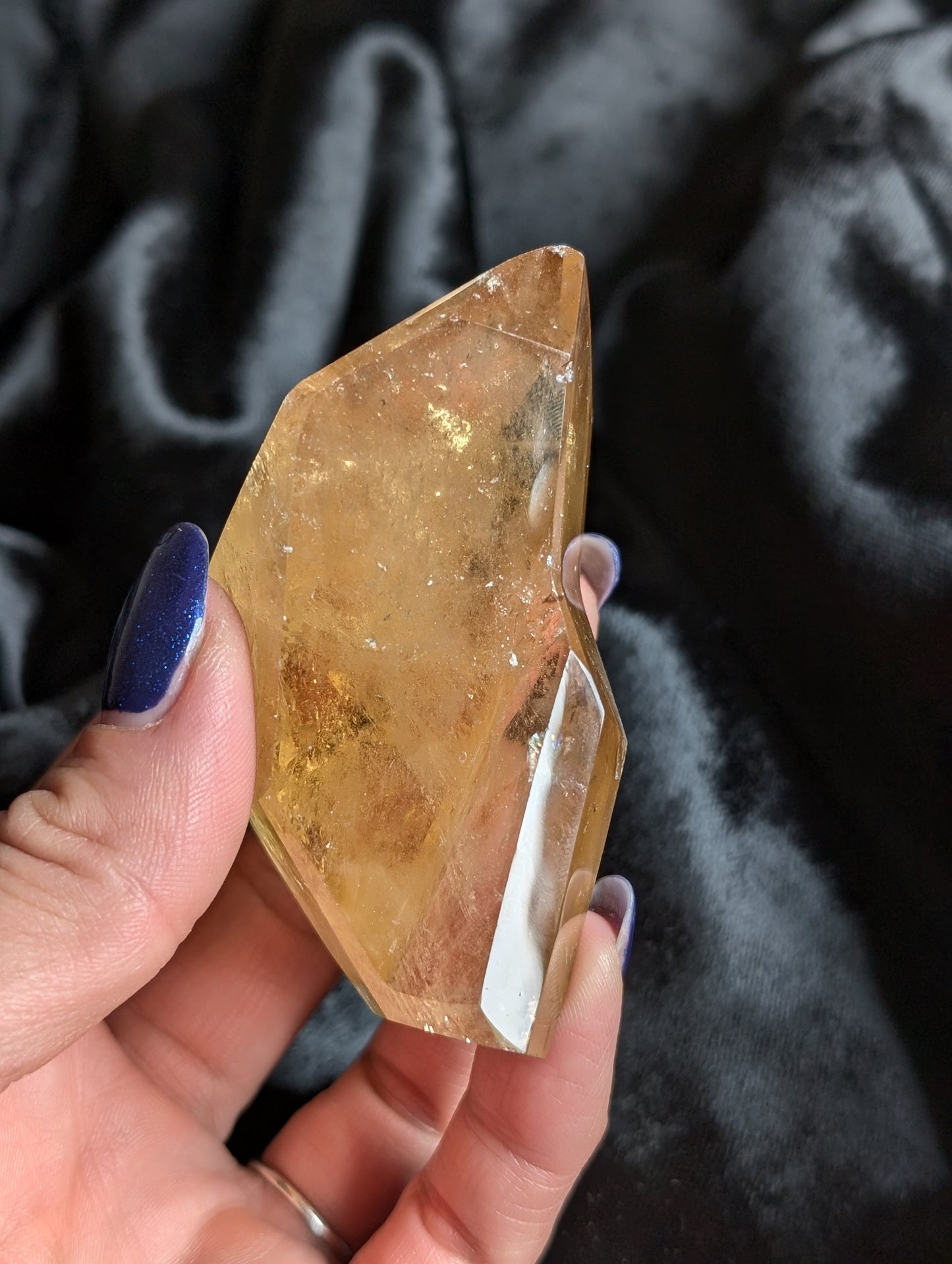 Pointe de citrine véritable