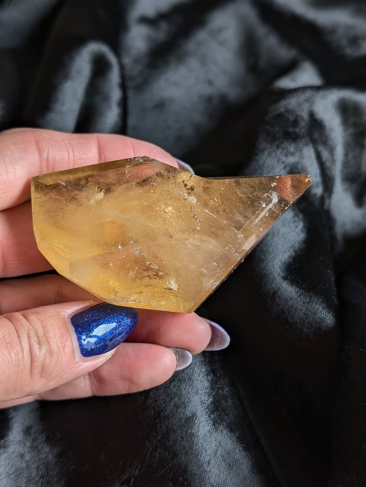 Pointe de citrine véritable
