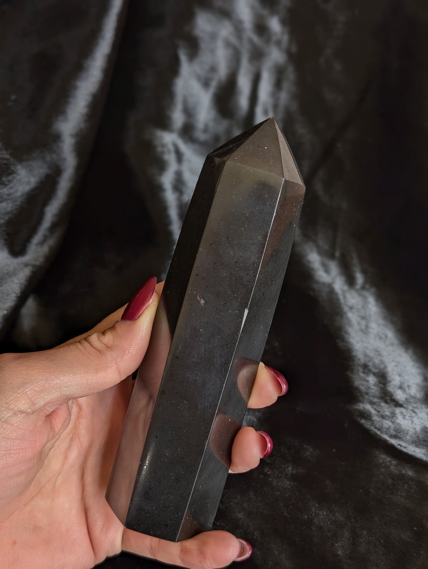 Pointe tourmaline Noire à poser 0.4 kilogrammes 15 cm