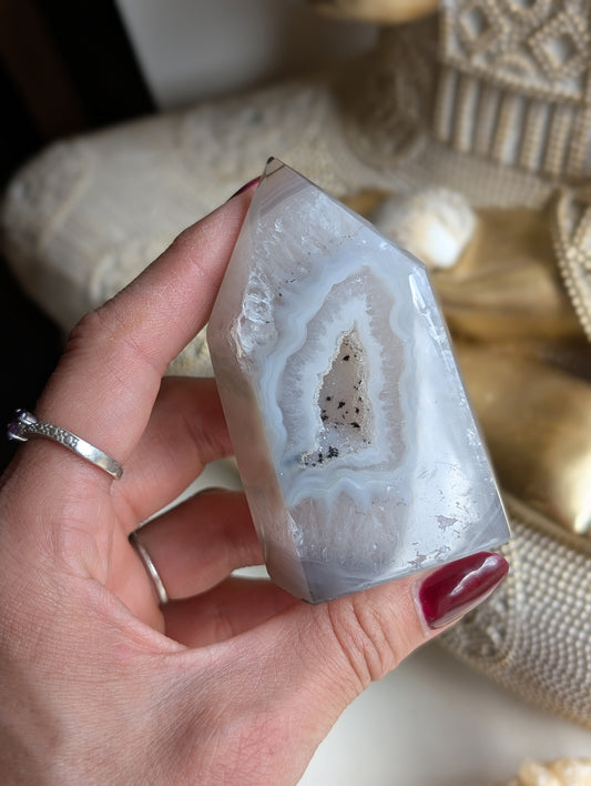 Pointe tour en agate du Brésil