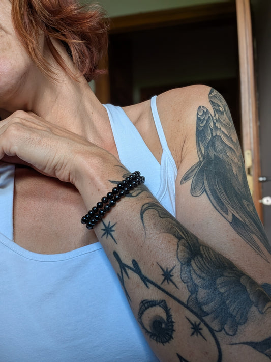 Bracelet 6 mm tourmaline noire avec quartz 16-18 cm