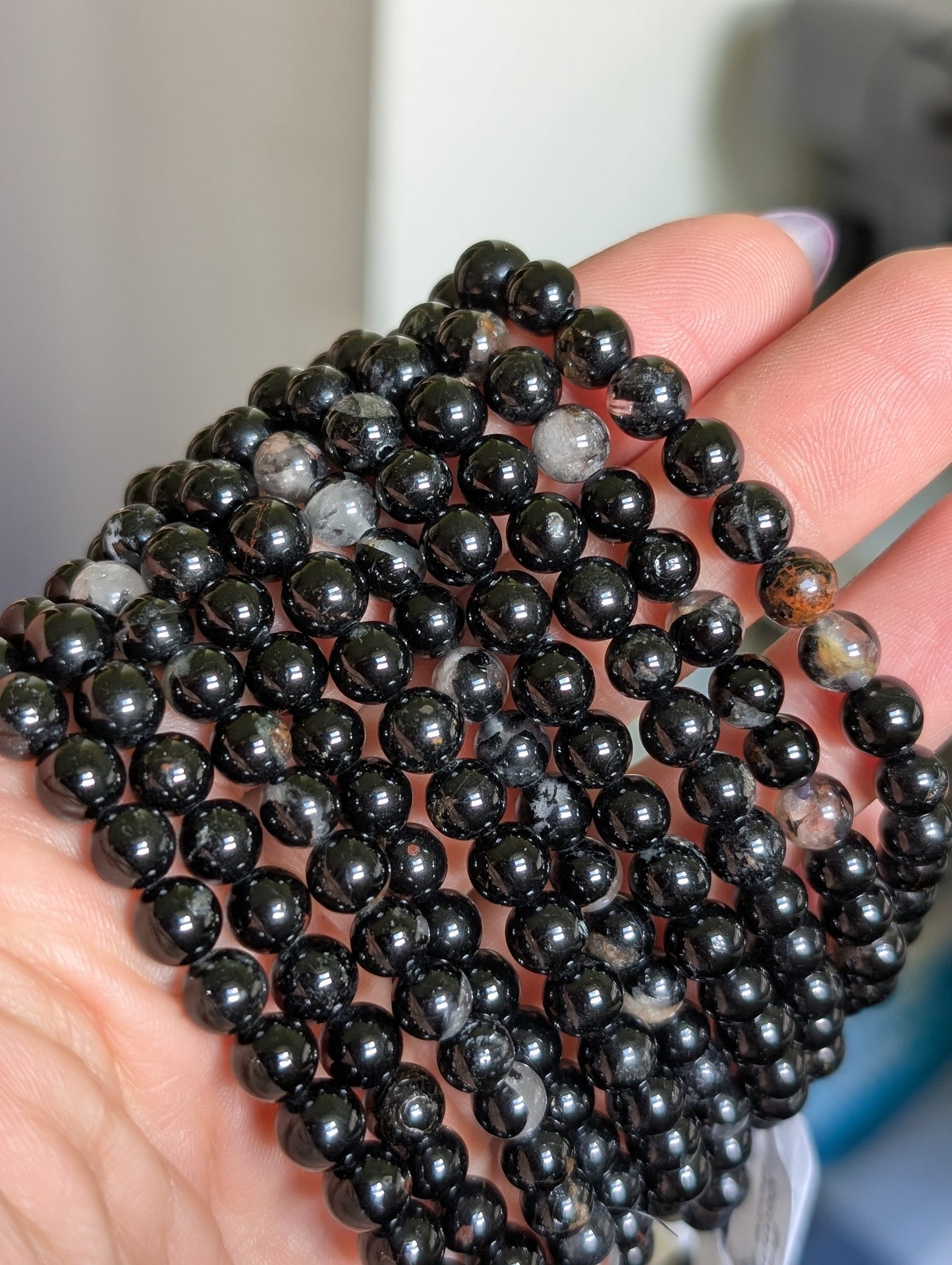 Bracelet 6 mm tourmaline noire avec quartz 16-18 cm