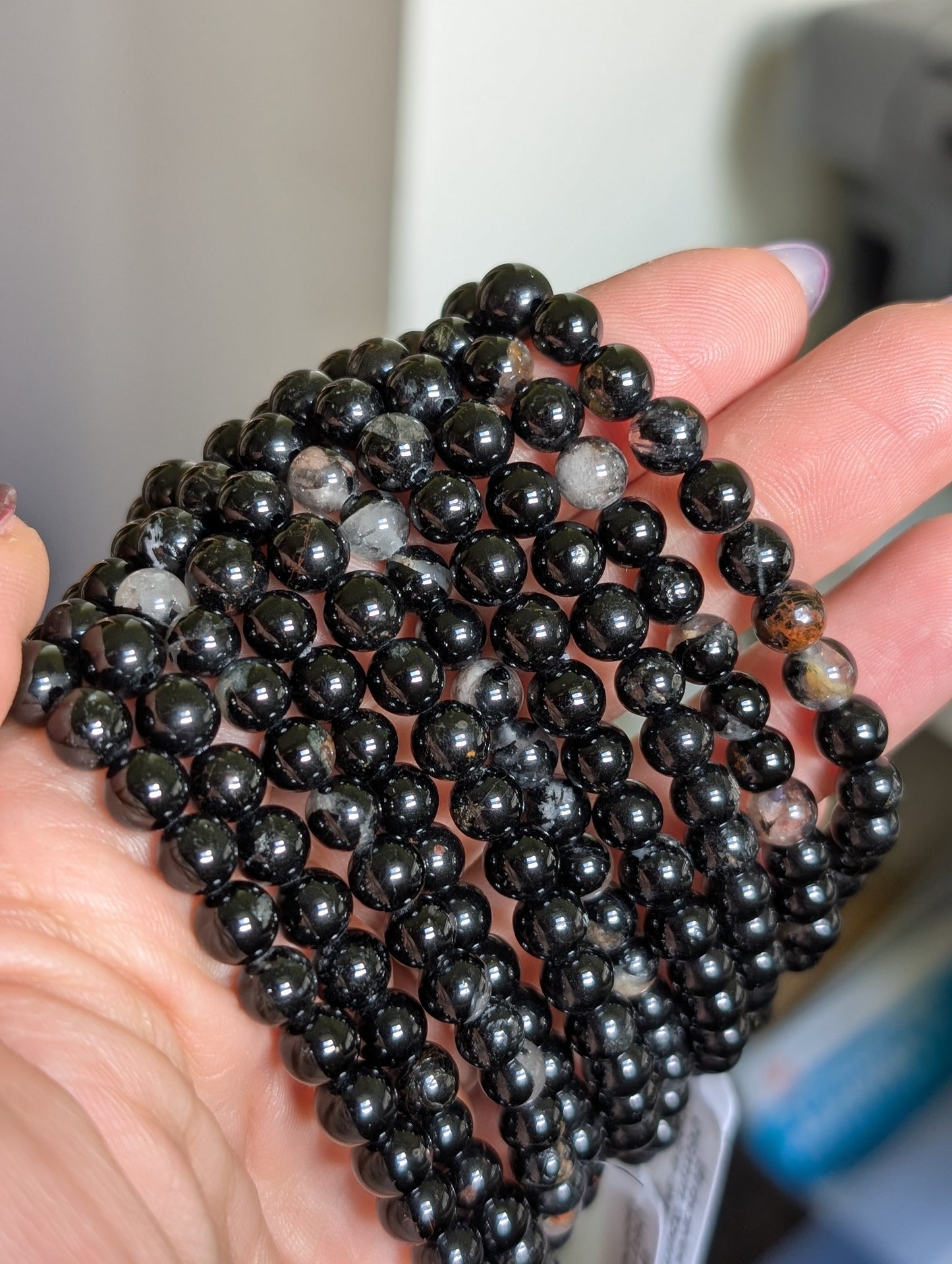 Bracelet 6 mm tourmaline noire avec quartz 16-18 cm