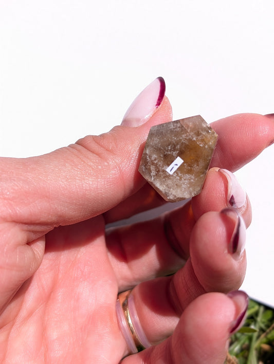 Pointe de citrine véritable