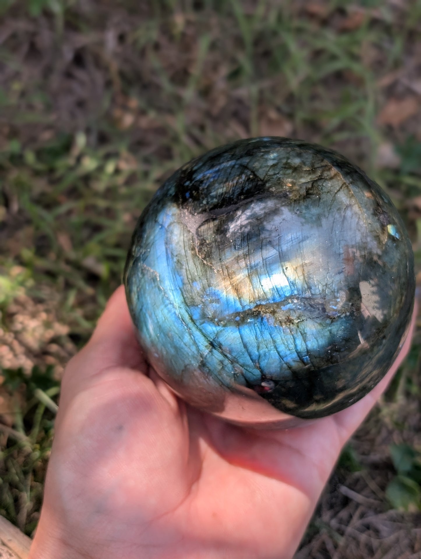 Sphère de Labradorite 1.1 kg 9 cm
