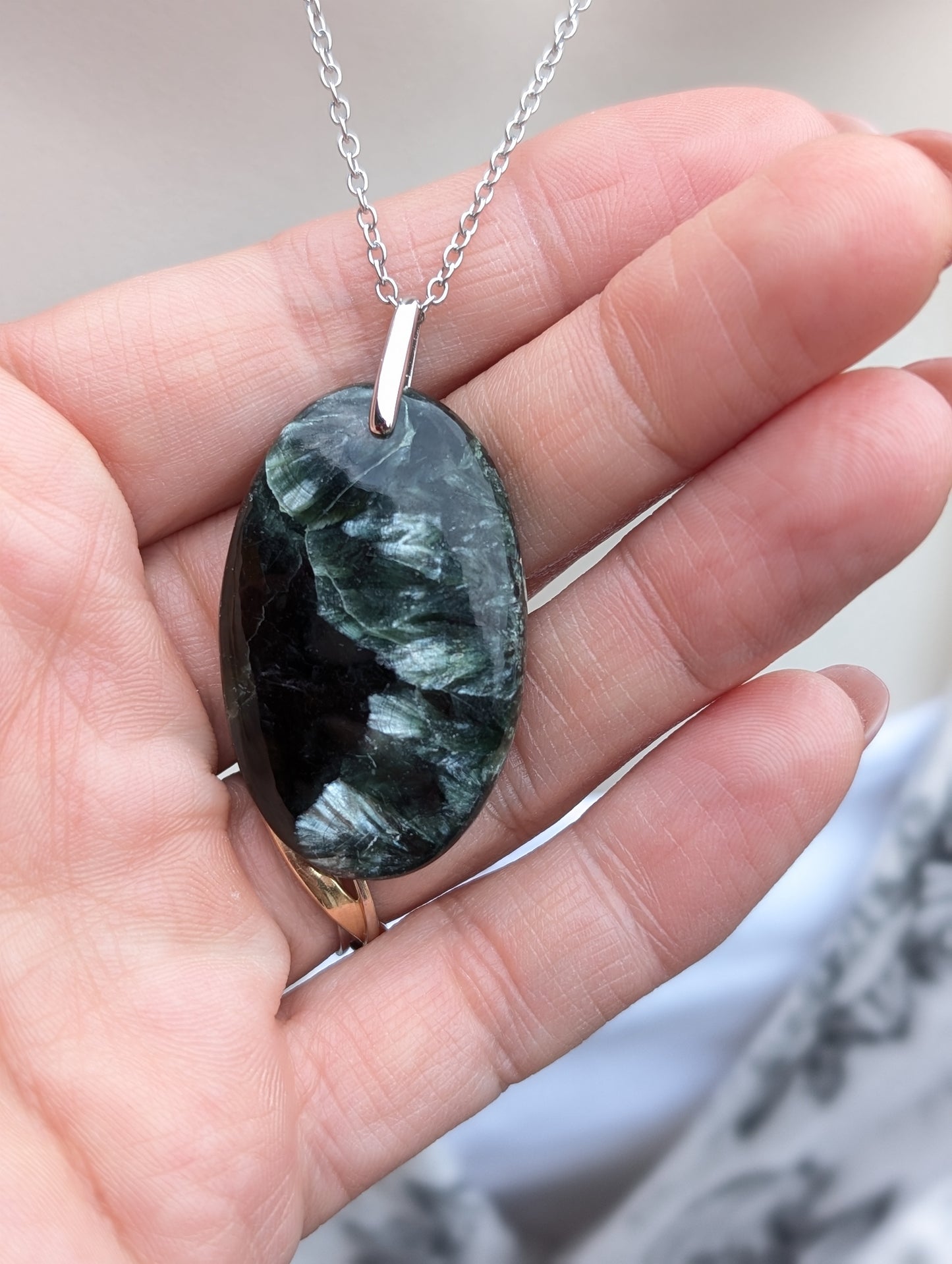 Collier seraphinite ou clinochlore