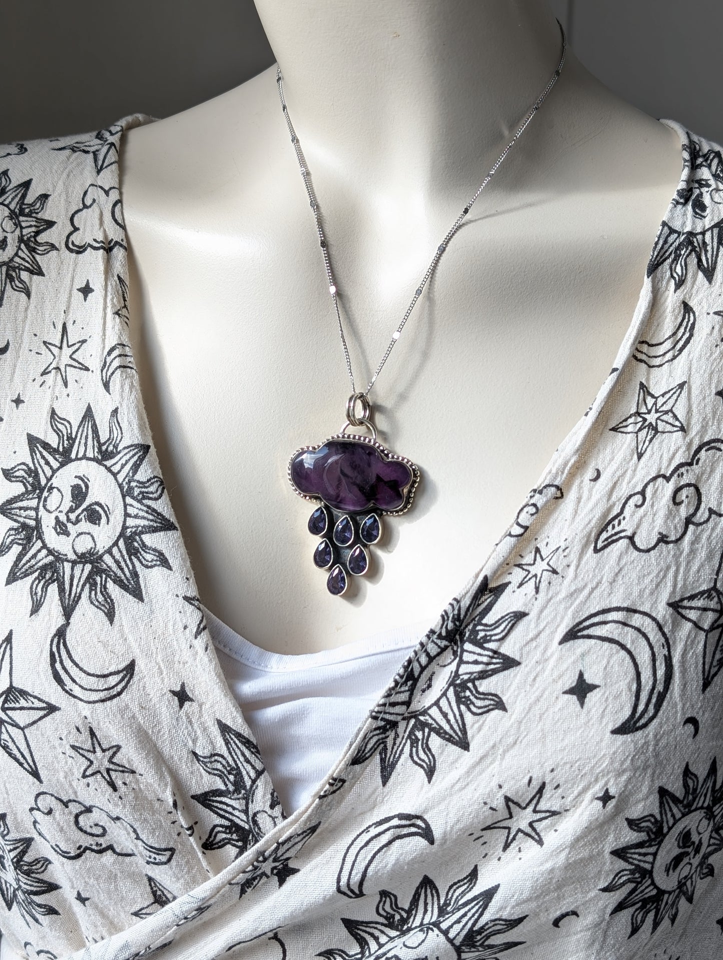 Collier nuage améthyste exemplaire unique