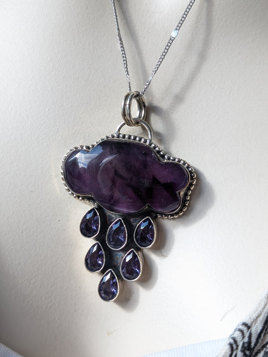 Collier nuage améthyste exemplaire unique