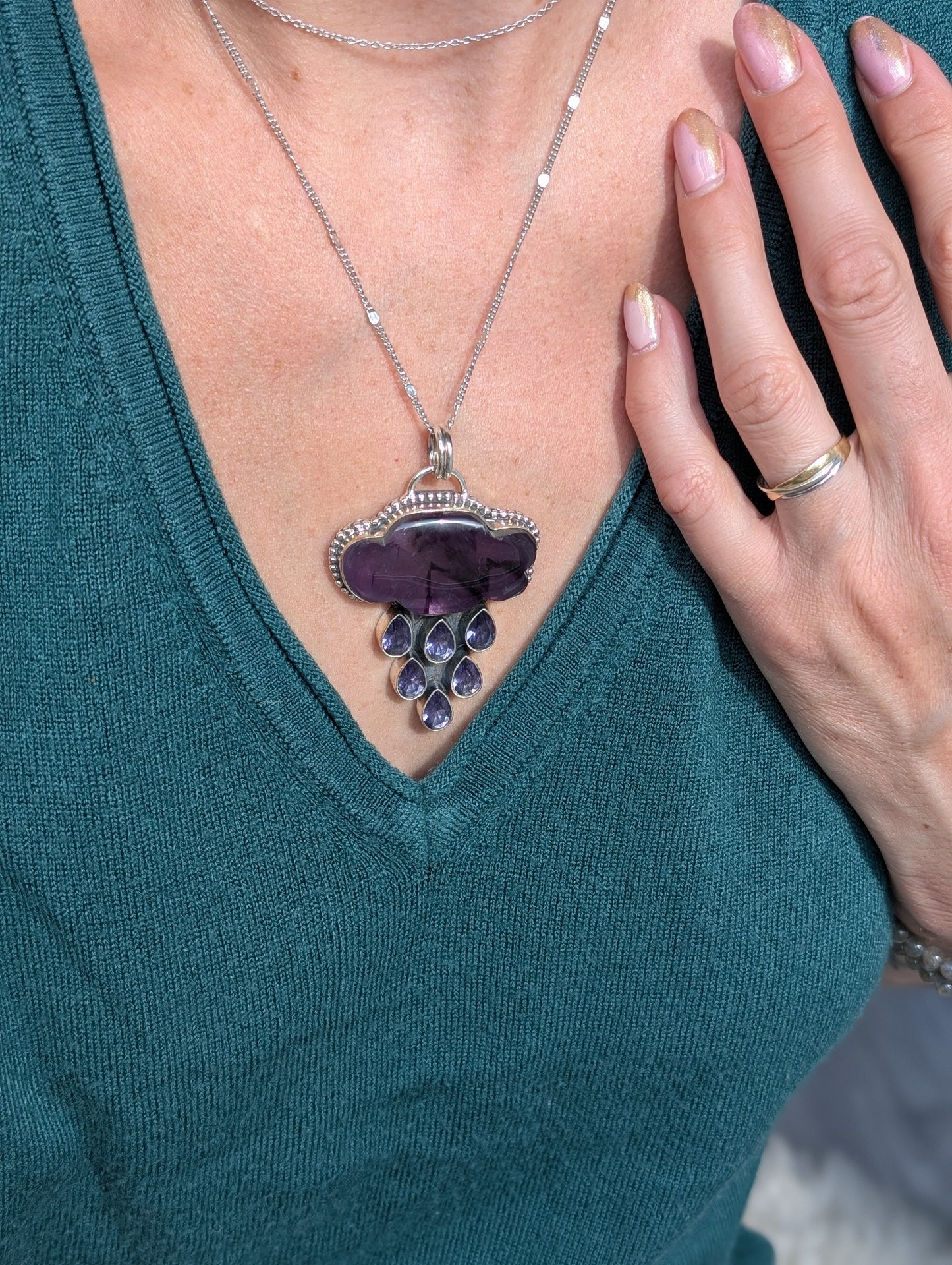 Collier nuage améthyste exemplaire unique