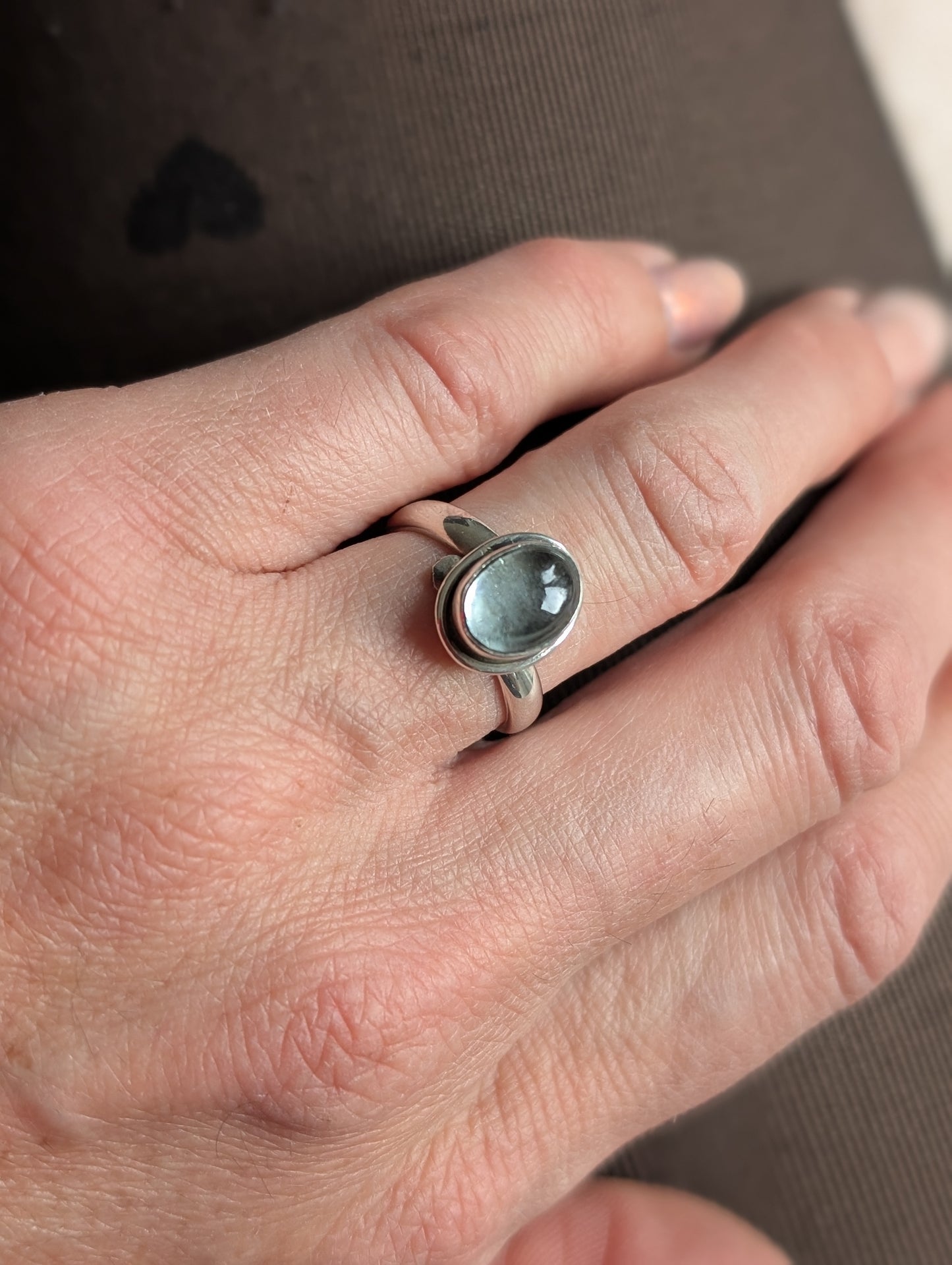 Bague en aigue marine réglable en écartant