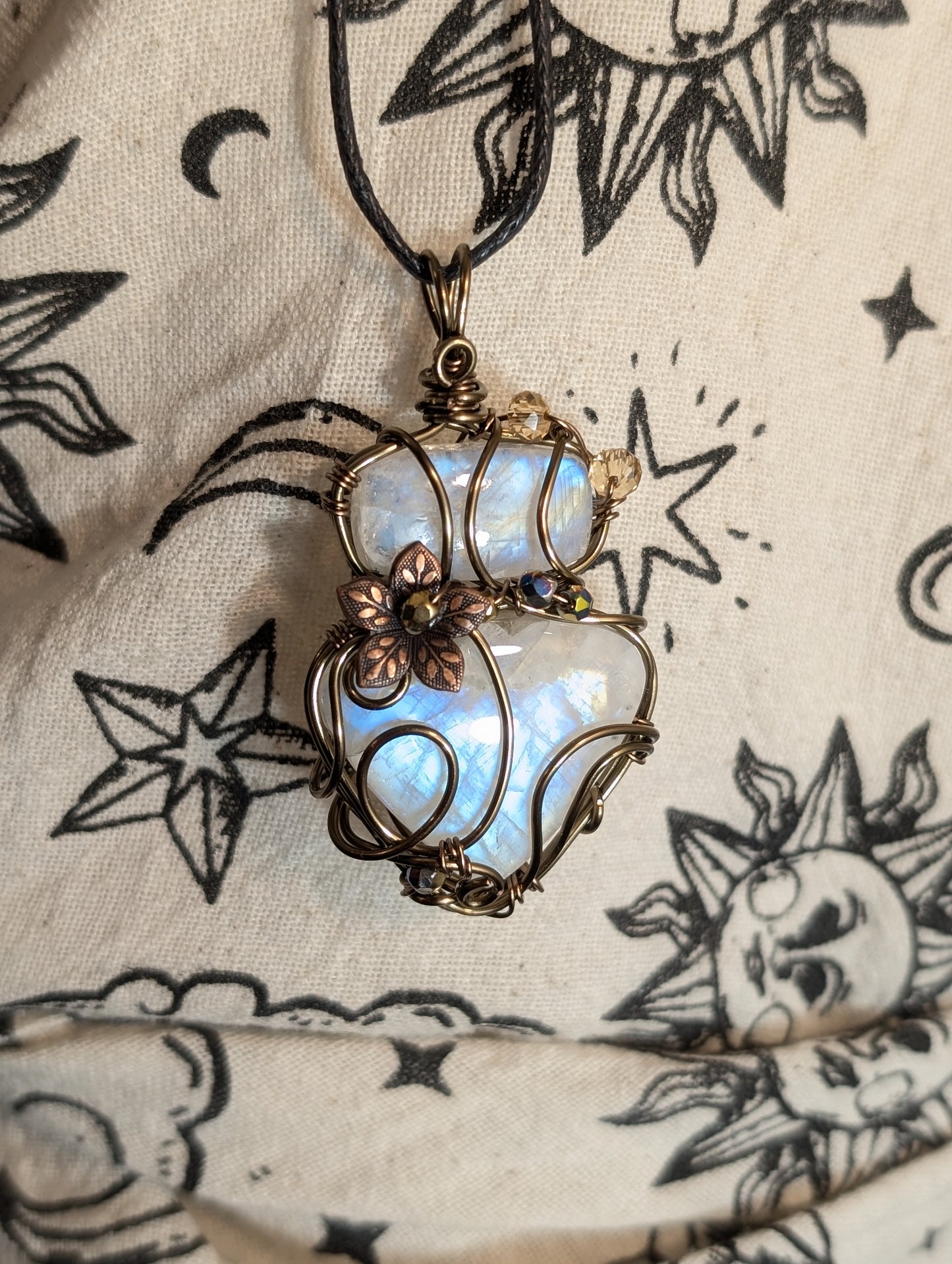 Collier double labradorite blanche pierre de lune arc-en-ciel