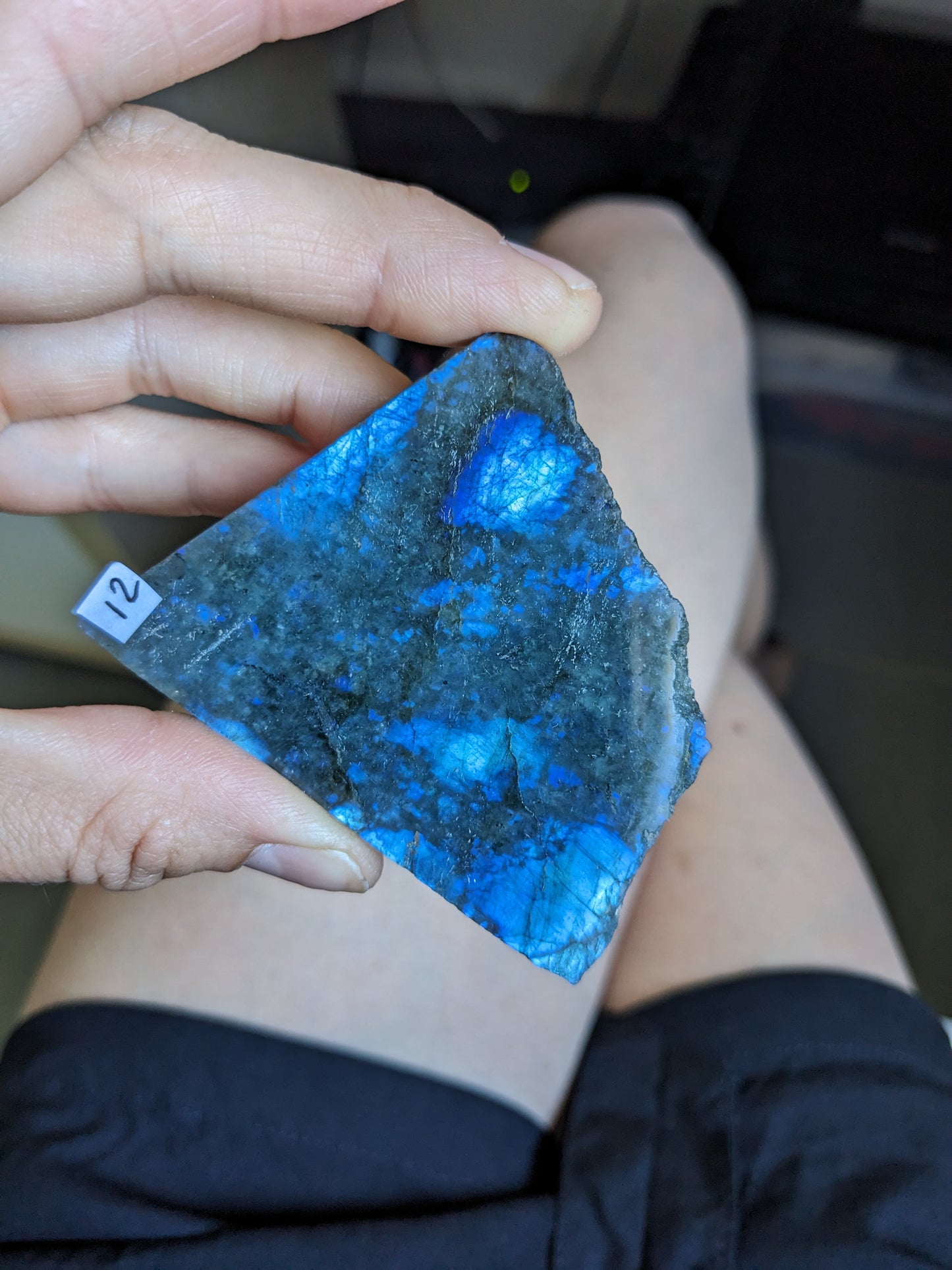 Morceau de labradorite mi-brute AU CHOIX menu déroulant - Aurore Lune