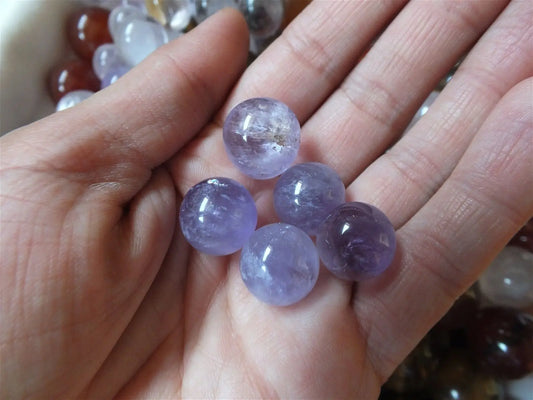 Petites sphères minérales quartz rose améthyste oeil de tigre cornaline - Aurore Lune