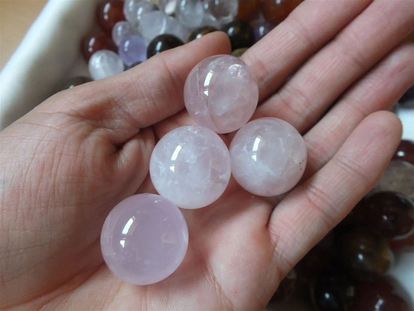 Petites sphères minérales quartz rose améthyste oeil de tigre cornaline - Aurore Lune