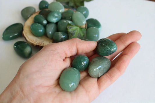Pierre roulée en aventurine verte - Aurore Lune