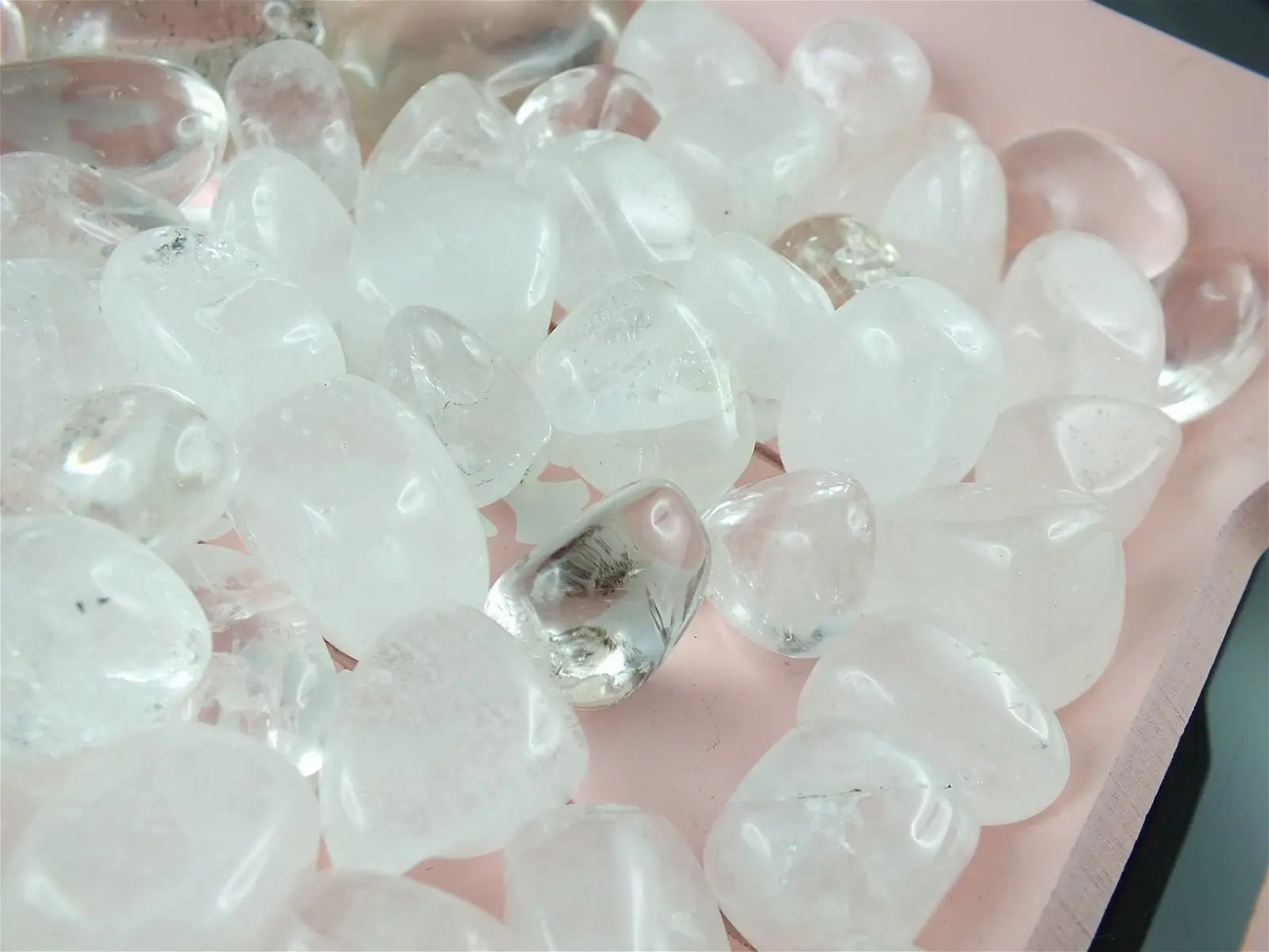 Pierre roulée en cristal de roche - Aurore Lune