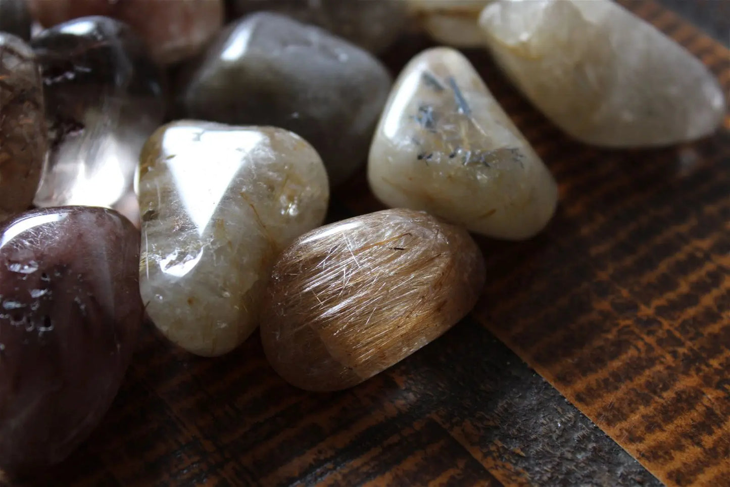 Pierre roulée quartz rutilé - Aurore Lune