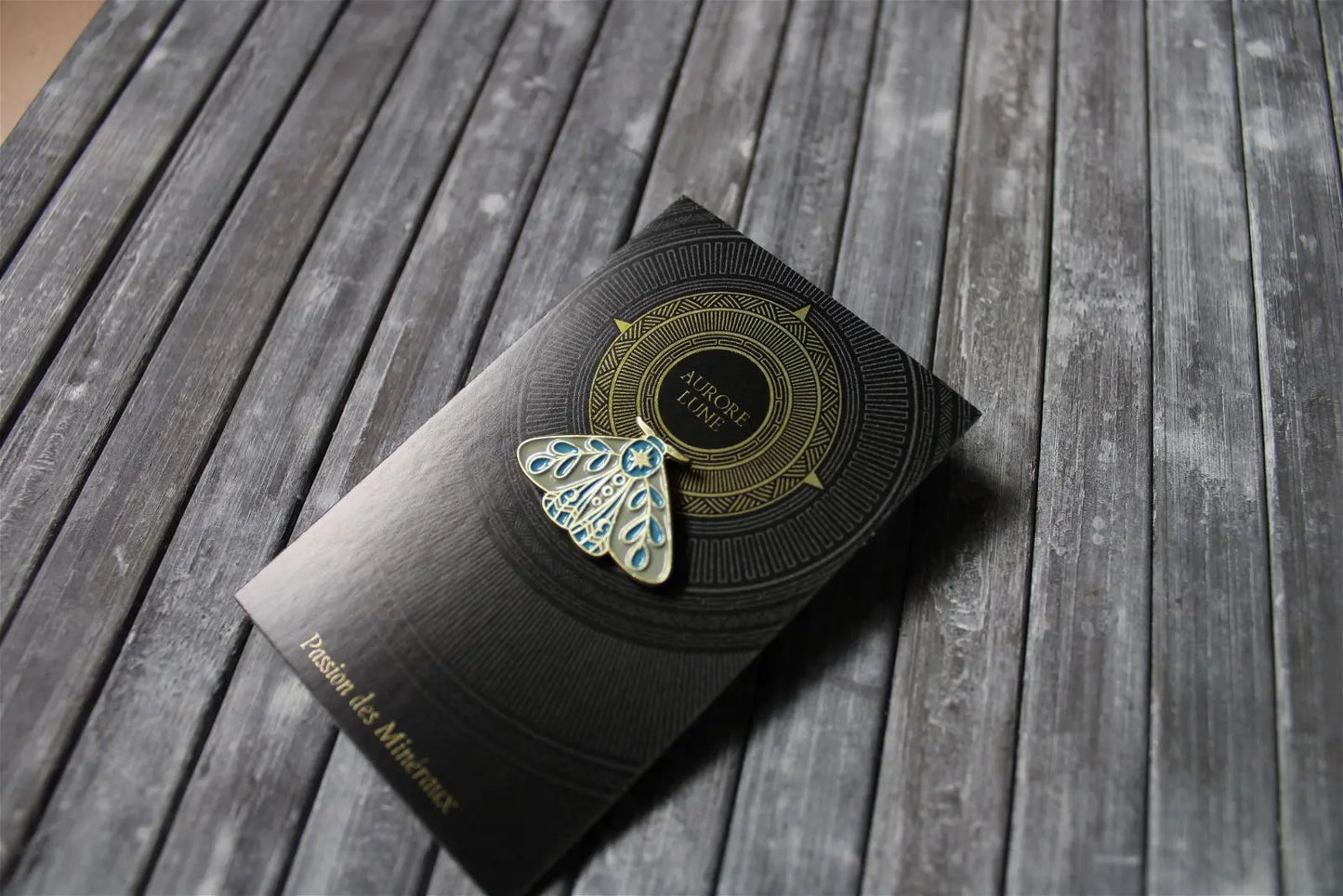 Pin's papillon - Aurore Lune