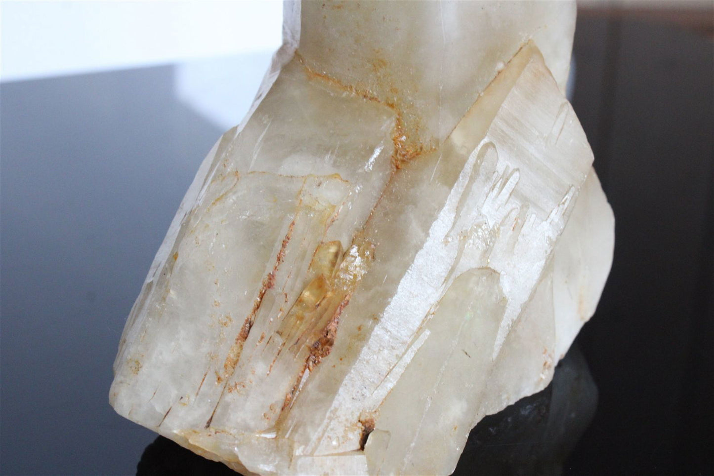 Pointe de citrine 986 grammes - Aurore Lune