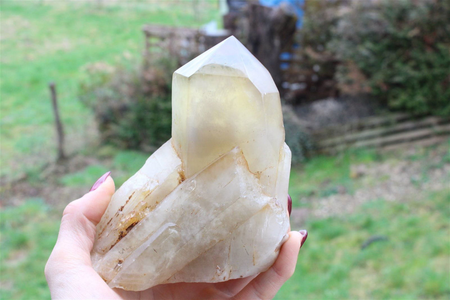 Pointe de citrine 986 grammes - Aurore Lune
