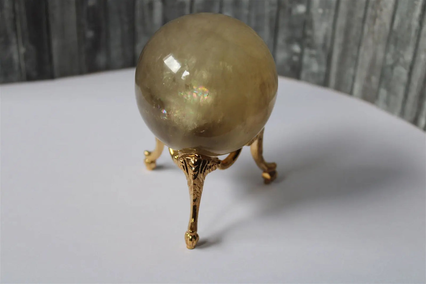 Sphère de citrine 6.5 cm - 295 grammes avec socle doré - Aurore Lune