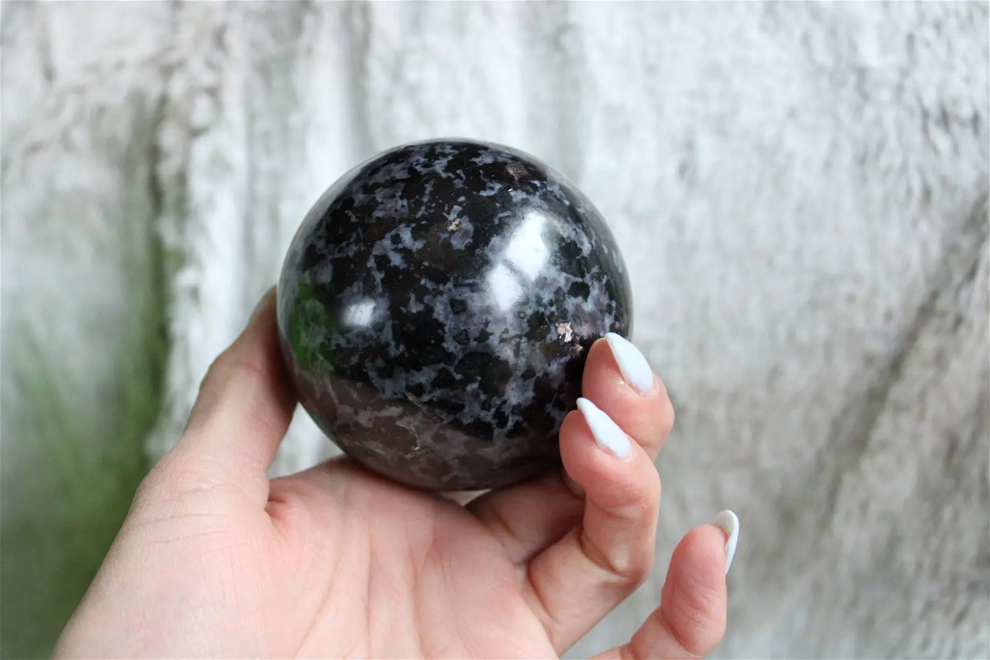 Sphère de gabbro ou lunélite * COLIS* #3 - Aurore Lune
