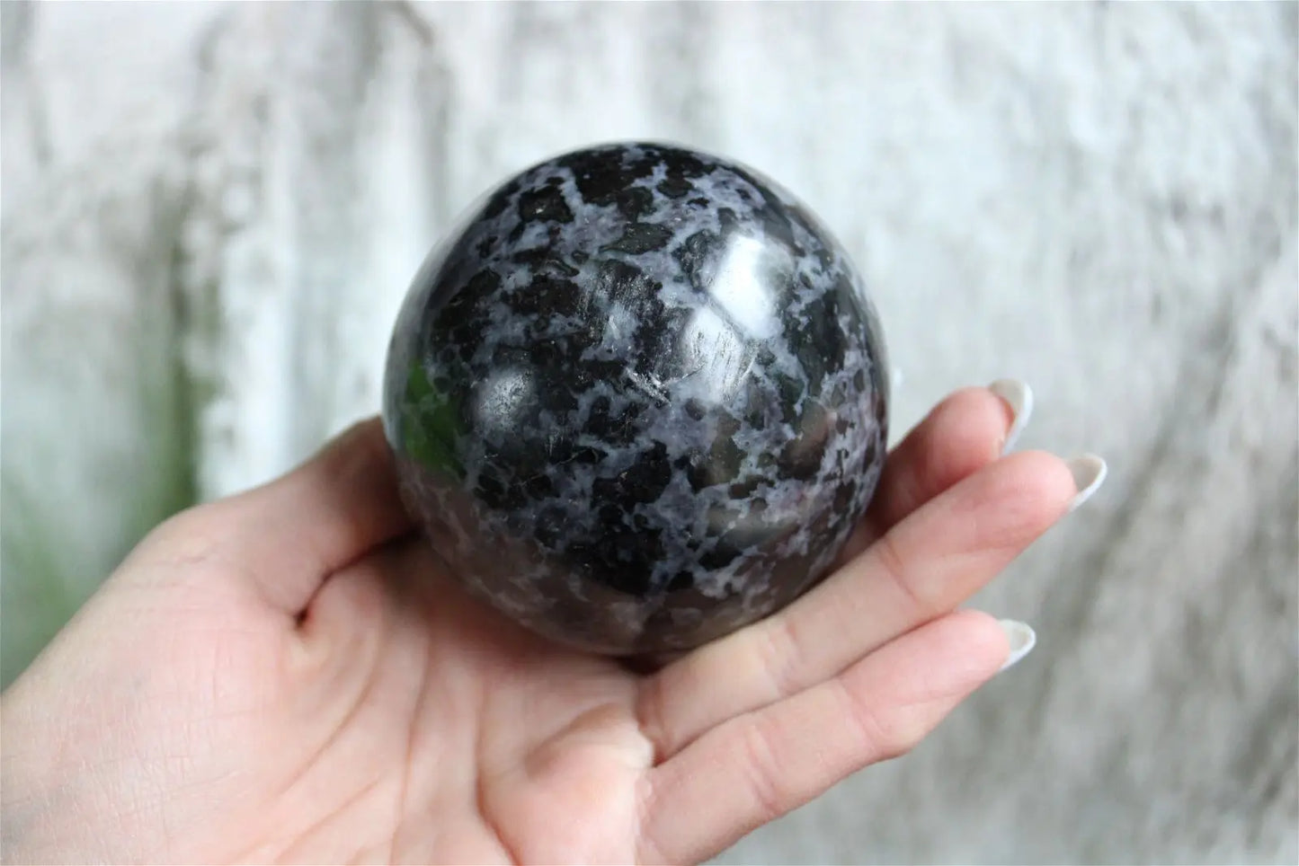 Sphère de gabbro ou lunélite * COLIS* #3 - Aurore Lune