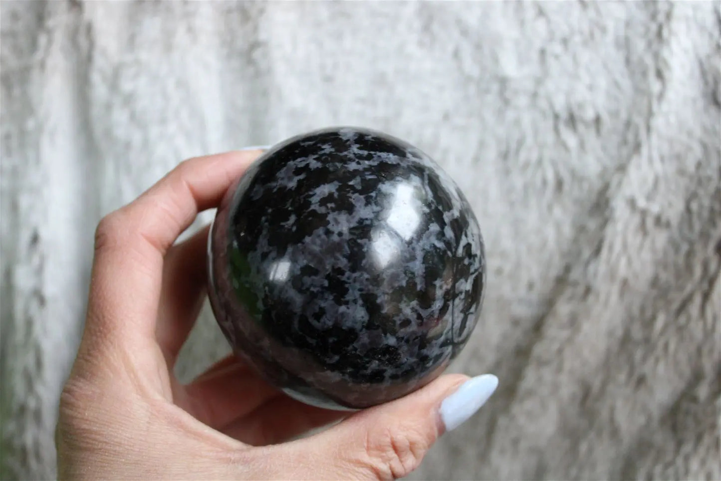 Sphère de gabbro ou lunélite * COLIS* #3 - Aurore Lune