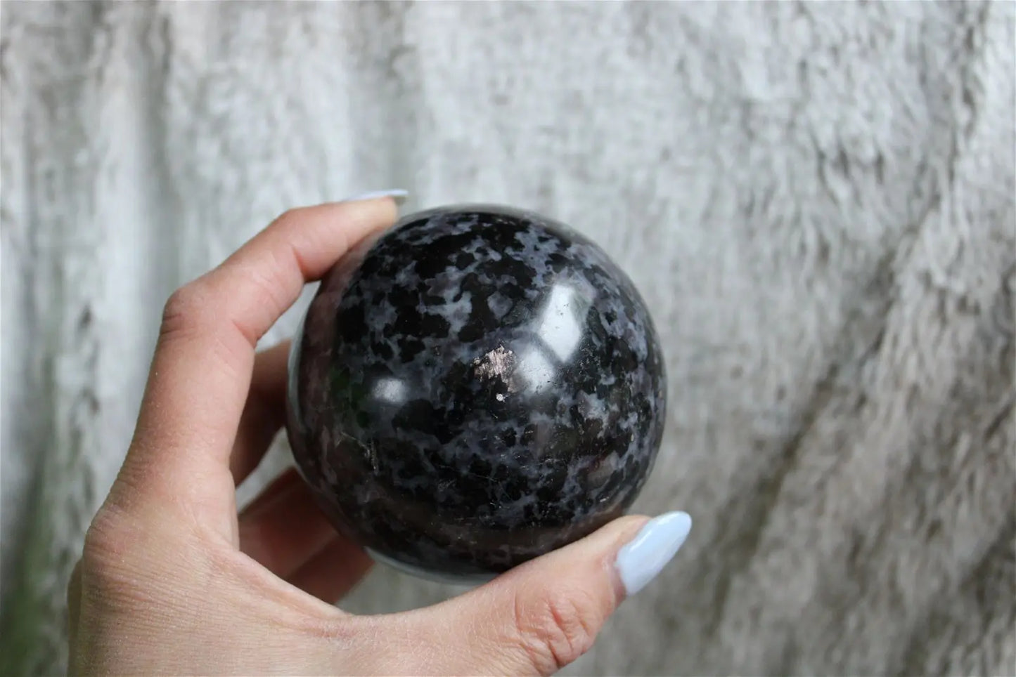 Sphère de gabbro ou lunélite * COLIS* #3 - Aurore Lune