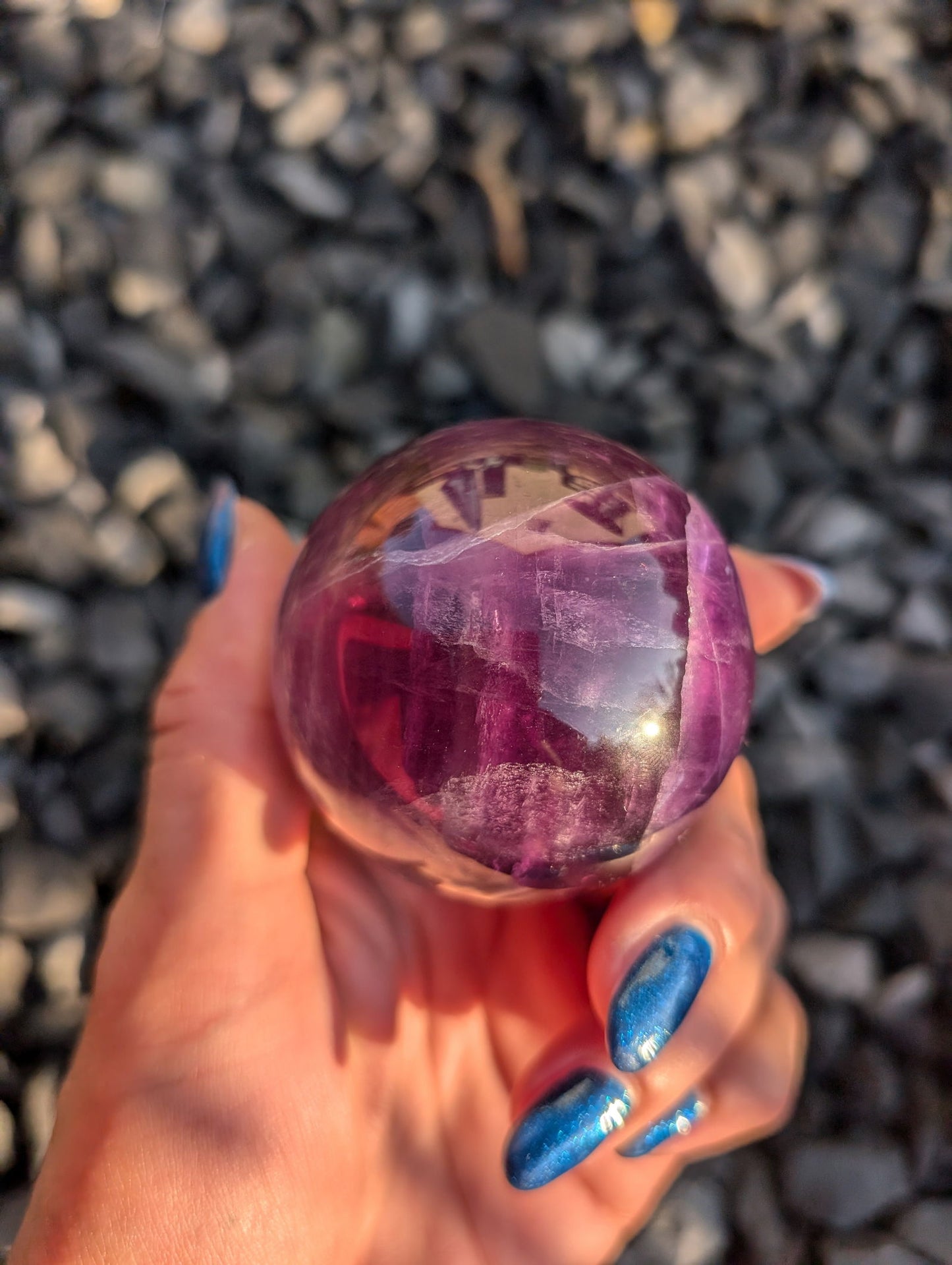 Sphère en fluorite violette - Aurore Lune