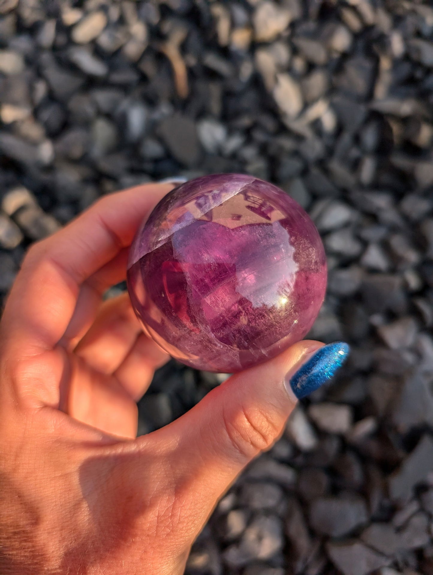 Sphère en fluorite violette - Aurore Lune