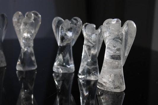 Un ange en cristal de roche 5 - 6 cm - Aurore Lune