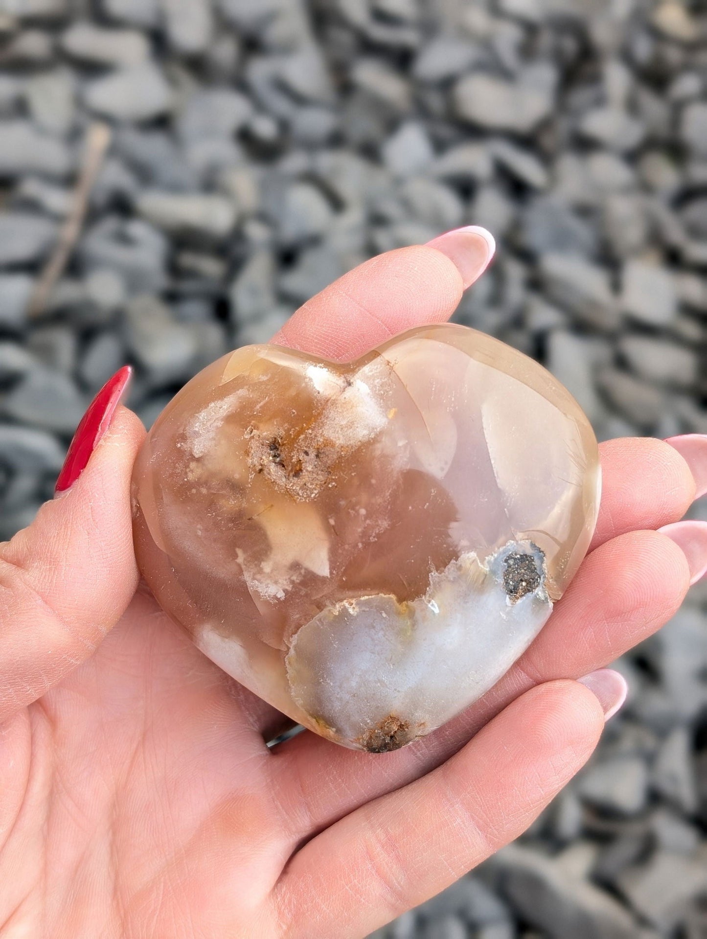 Un coeur en agate sakura 6.5 cm - Aurore Lune