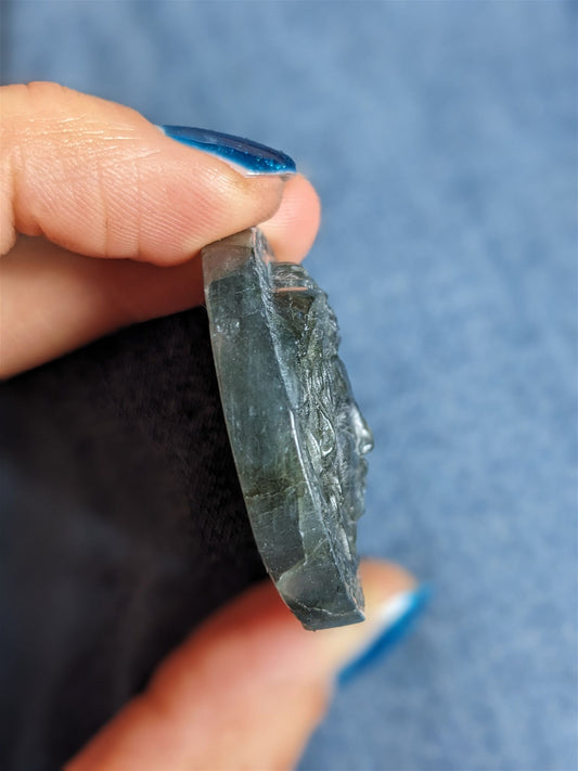 1 cabochon en labradorite Medusa/ méduse - Aurore Lune