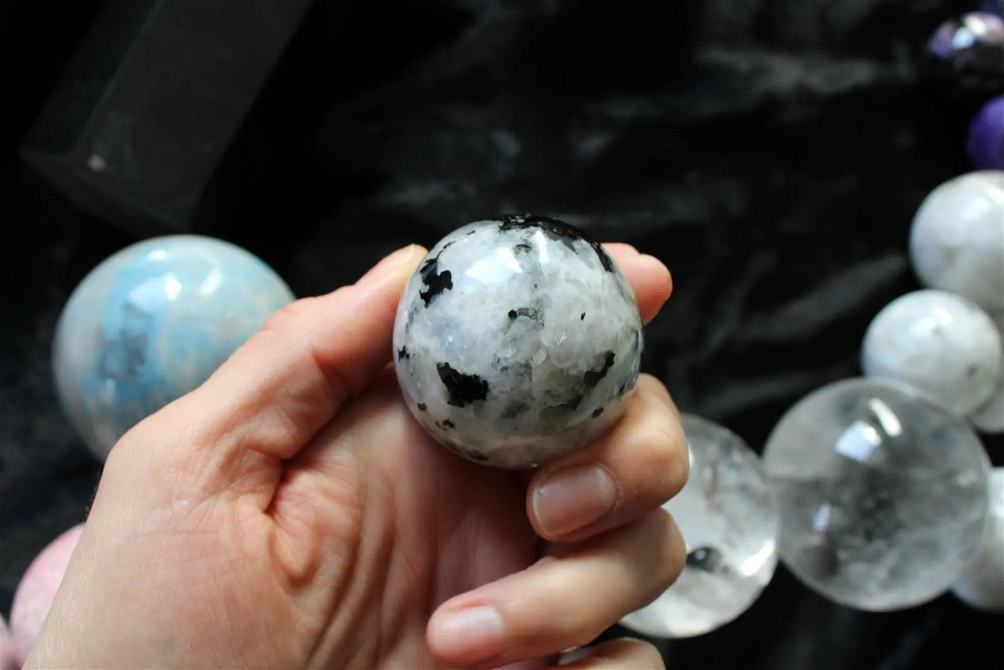 1 sphère labradorite blanche / pierre de lune arc en ciel - Aurore Lune