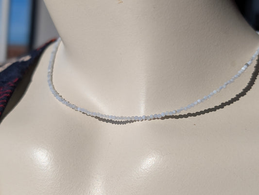 Collier ras du cou aigue marine