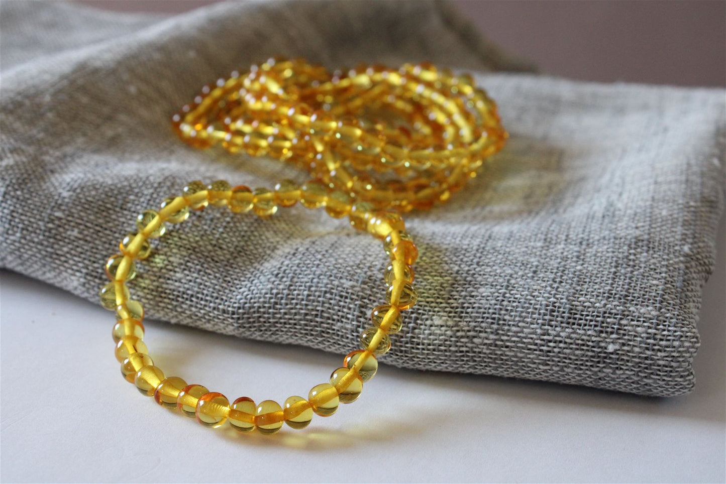 1 Bracelet ambre jaune Lituanie - Aurore Lune 