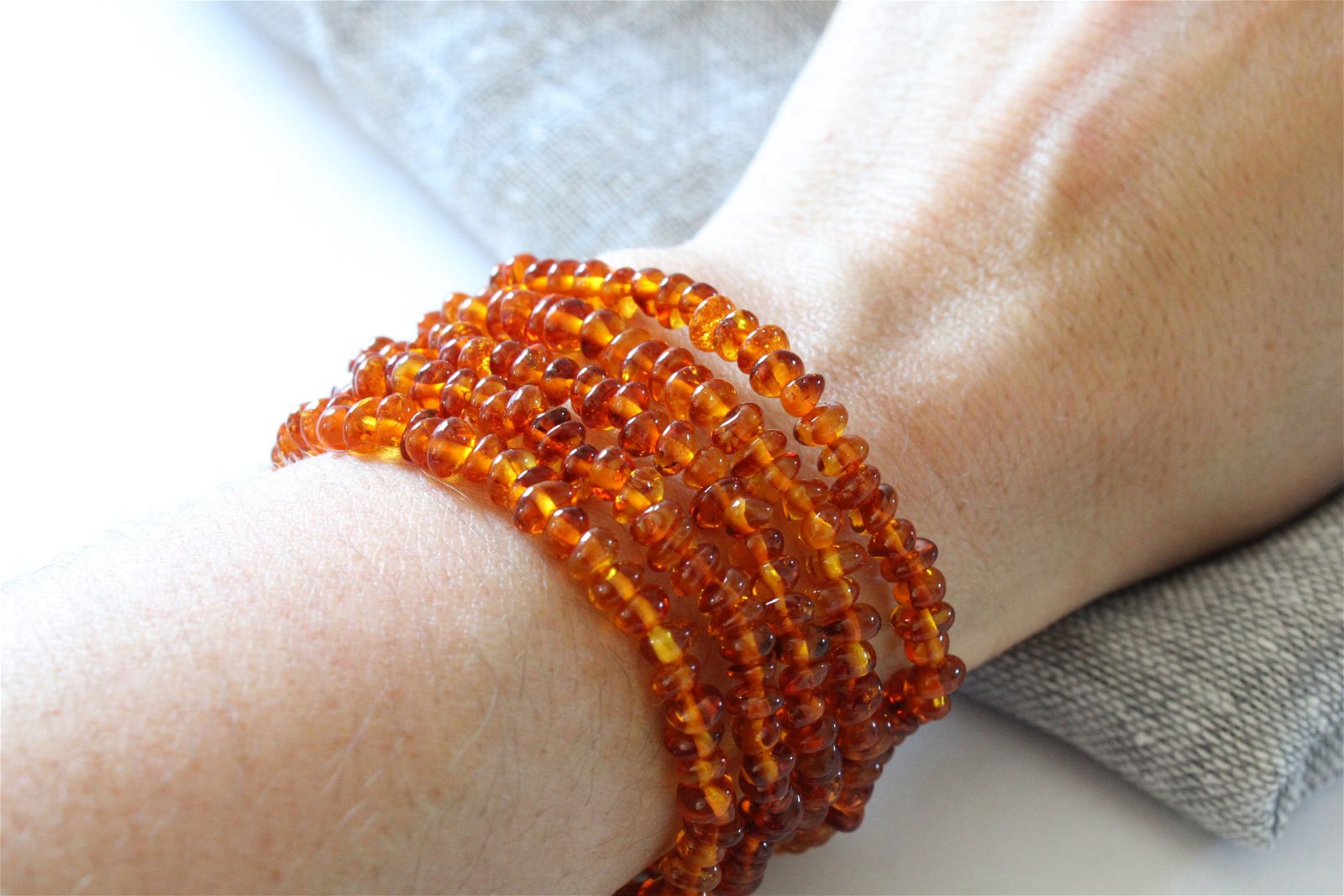 1 Bracelet ambre poignet moyen Lituanie - Aurore Lune 