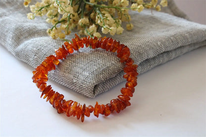 1 Bracelet chips d'ambre poignet moyen Lituanie - Aurore Lune 