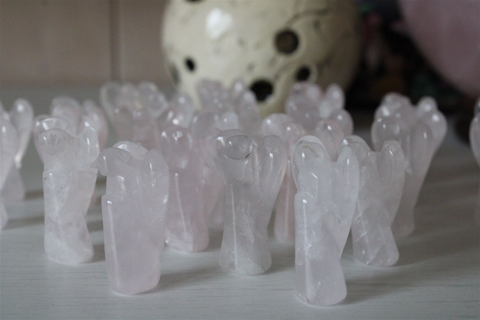 1 Petit ange en quartz rose 3-4 cm - Aurore Lune 