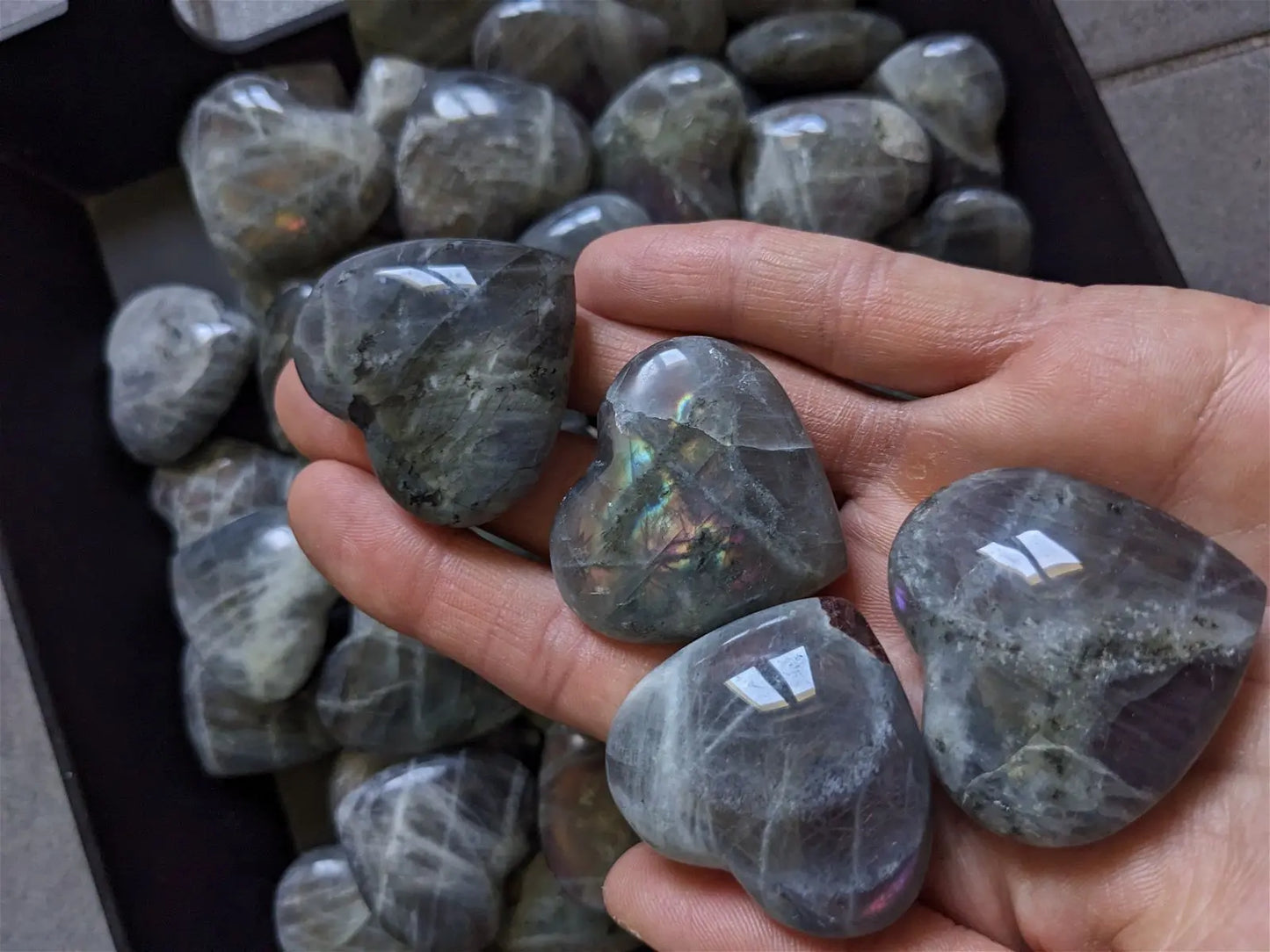 1 Petit coeur labradorite reflets moyens - Aurore Lune 