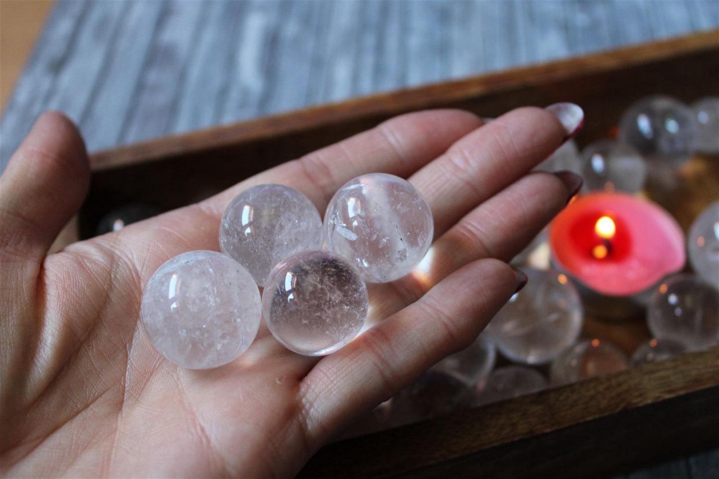 1 Sphère en cristal de roche MOYENNE - Aurore Lune 