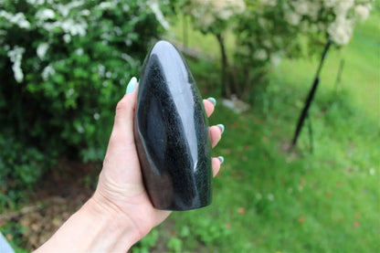 1 Tourmaline Noire à poser 1.364  kilogrammes 17 cm - Aurore Lune 