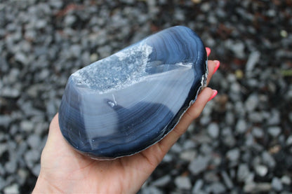 1 agate cristallisée 972 grammes - Aurore Lune 