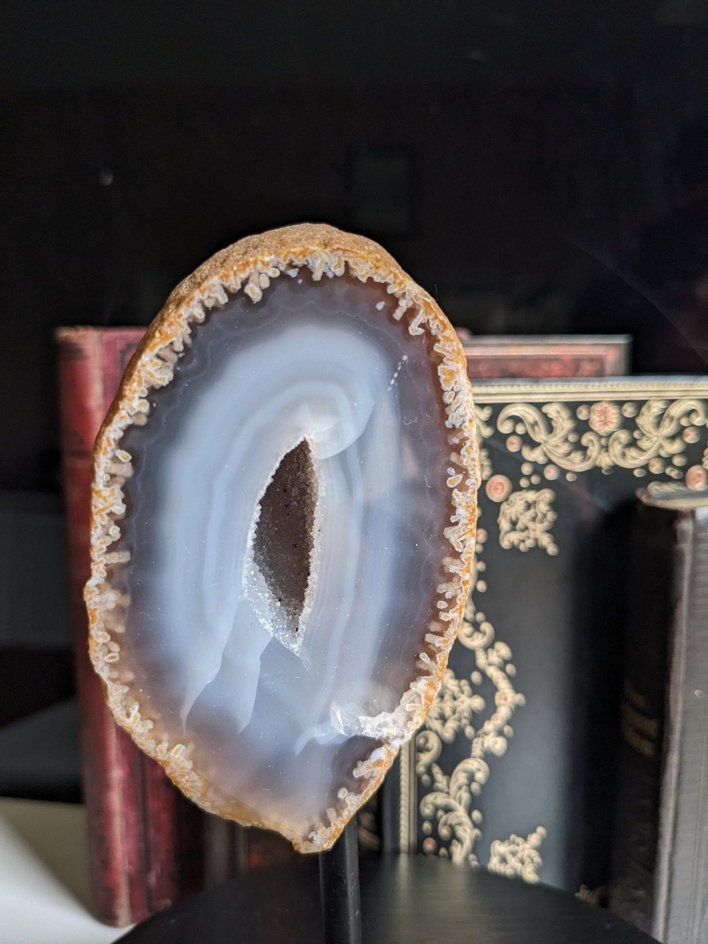 1 agate sur socle - Aurore Lune 