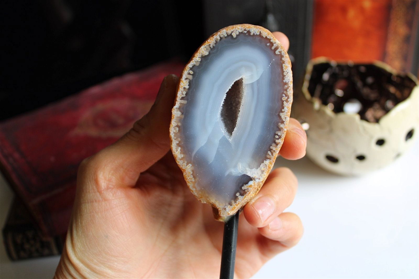 1 agate sur socle - Aurore Lune 