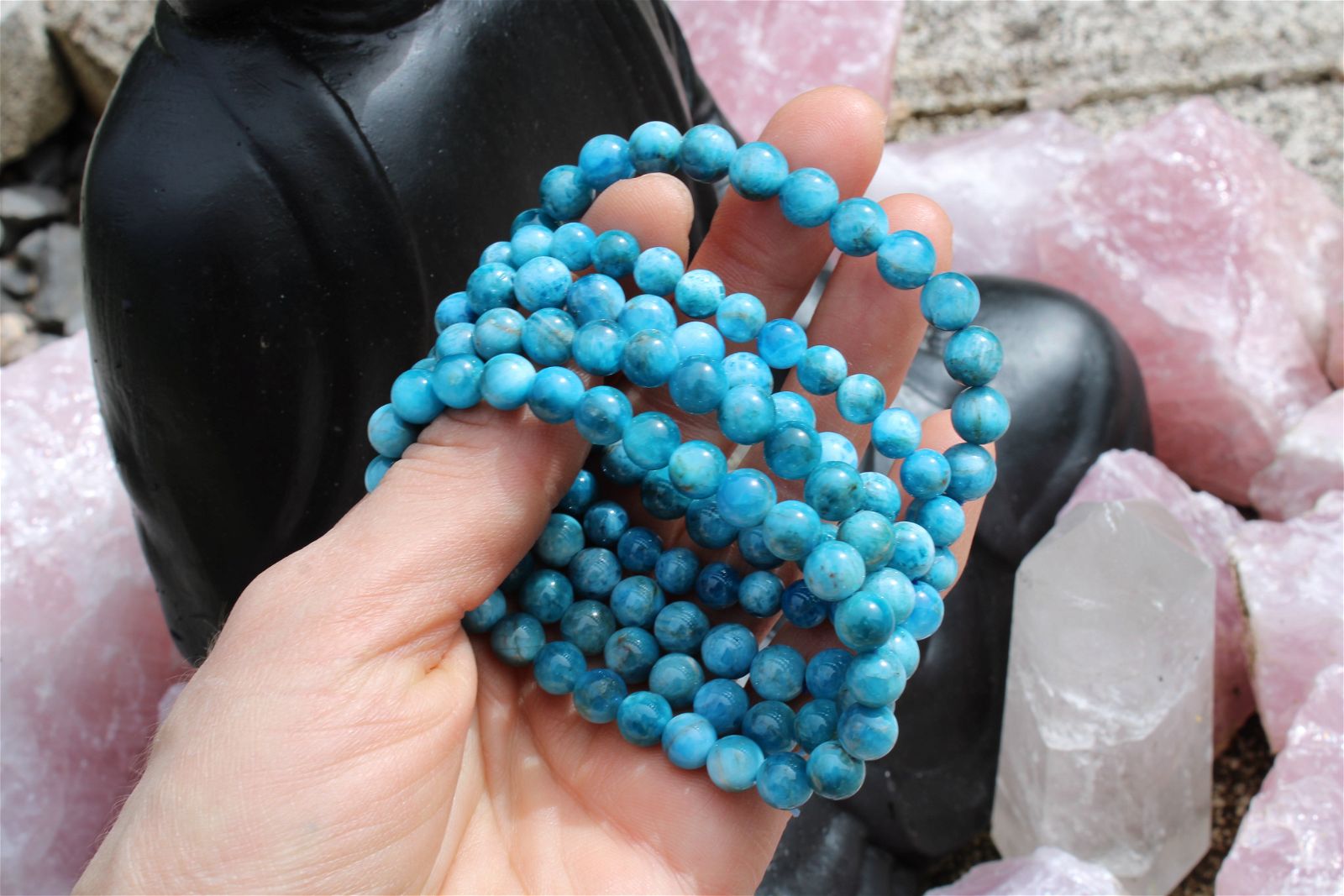 1 bracelet élastique en apatite bleue - Aurore Lune 