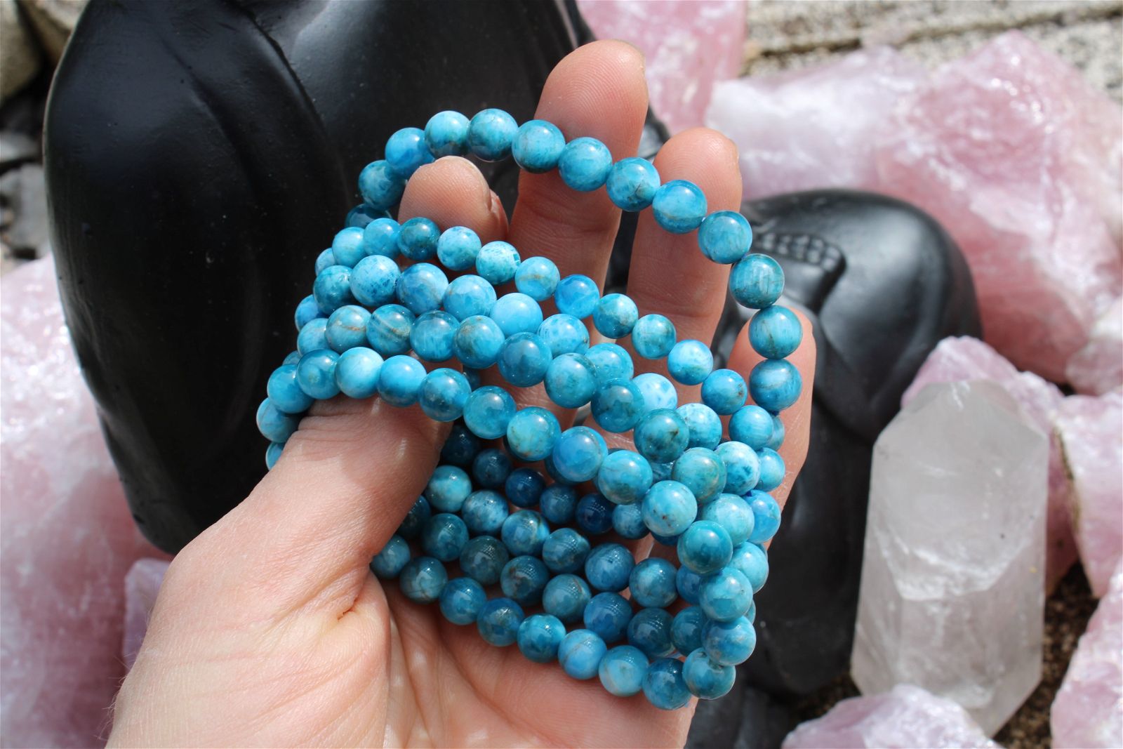 1 bracelet élastique en apatite bleue - Aurore Lune 