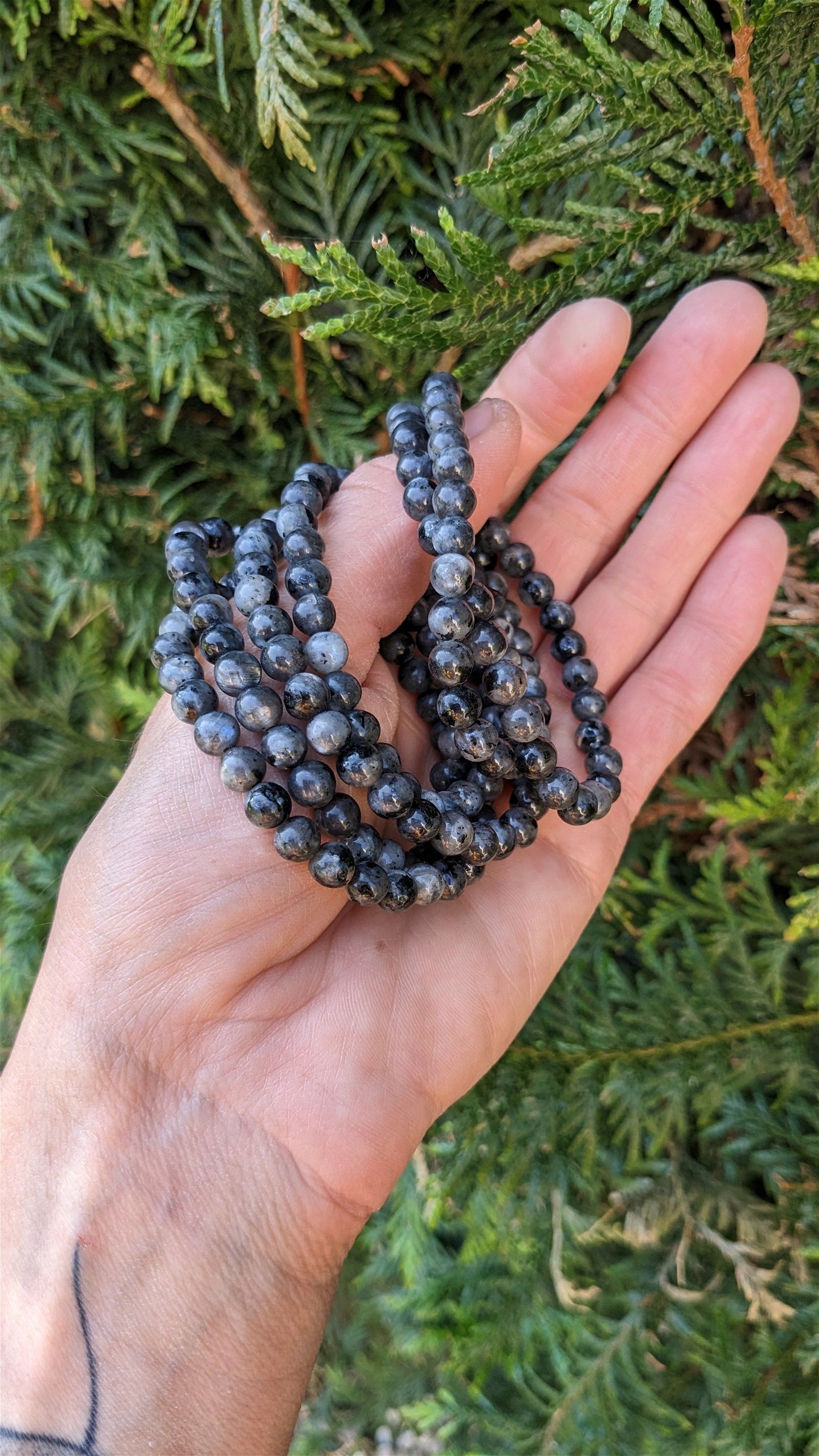 1 bracelet en larvikite poignet fin - Aurore Lune 