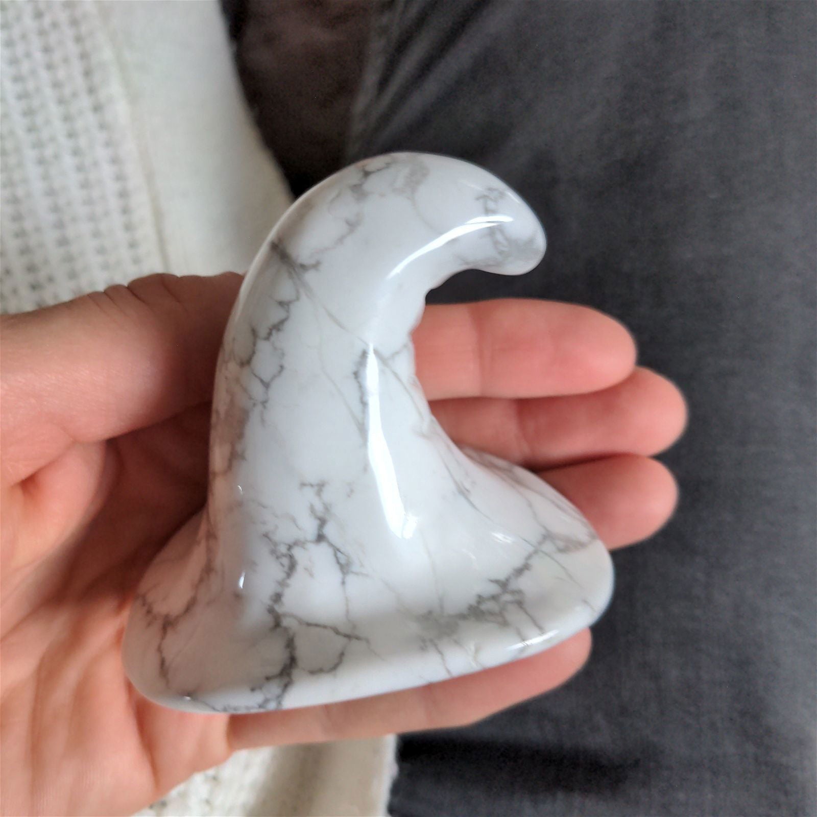 1 chapeau magique en howlite - Aurore Lune 